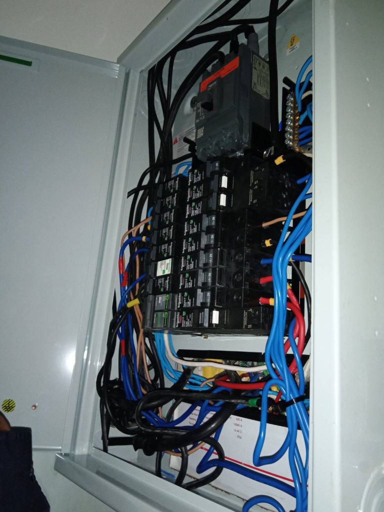 ตู้โหลดเซ็นเตอร์