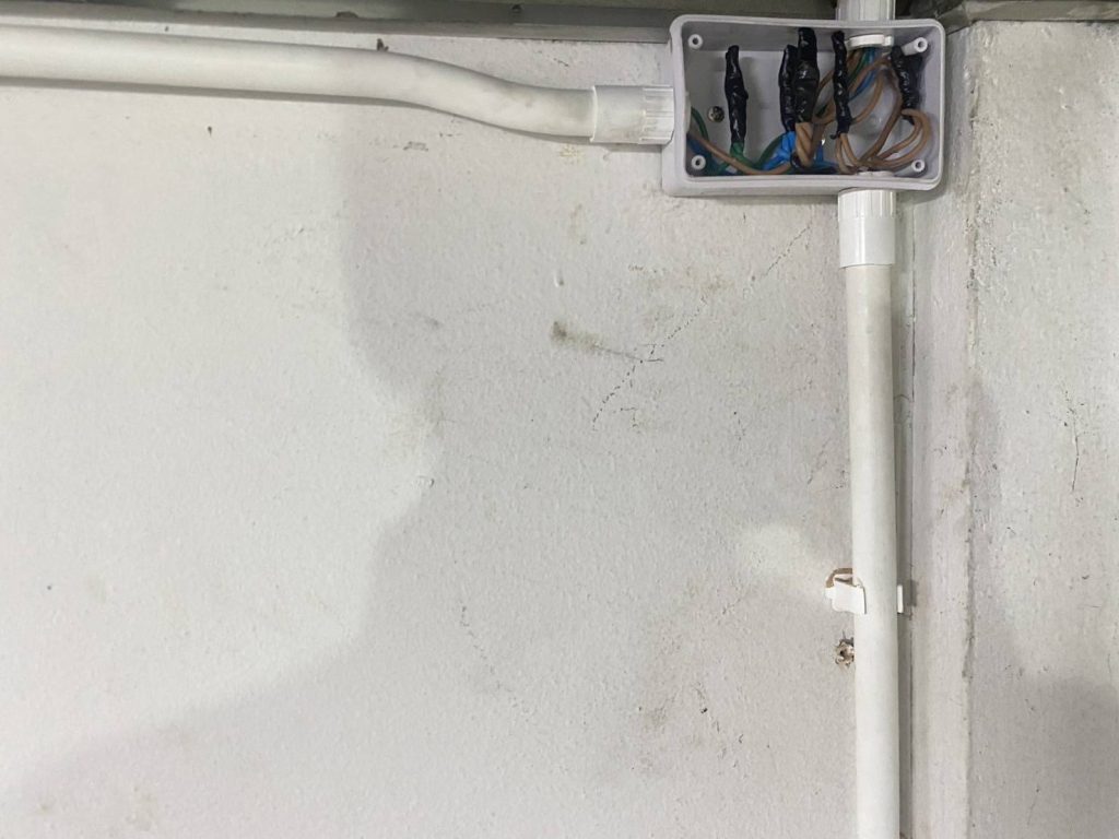 กล่องพักสาย