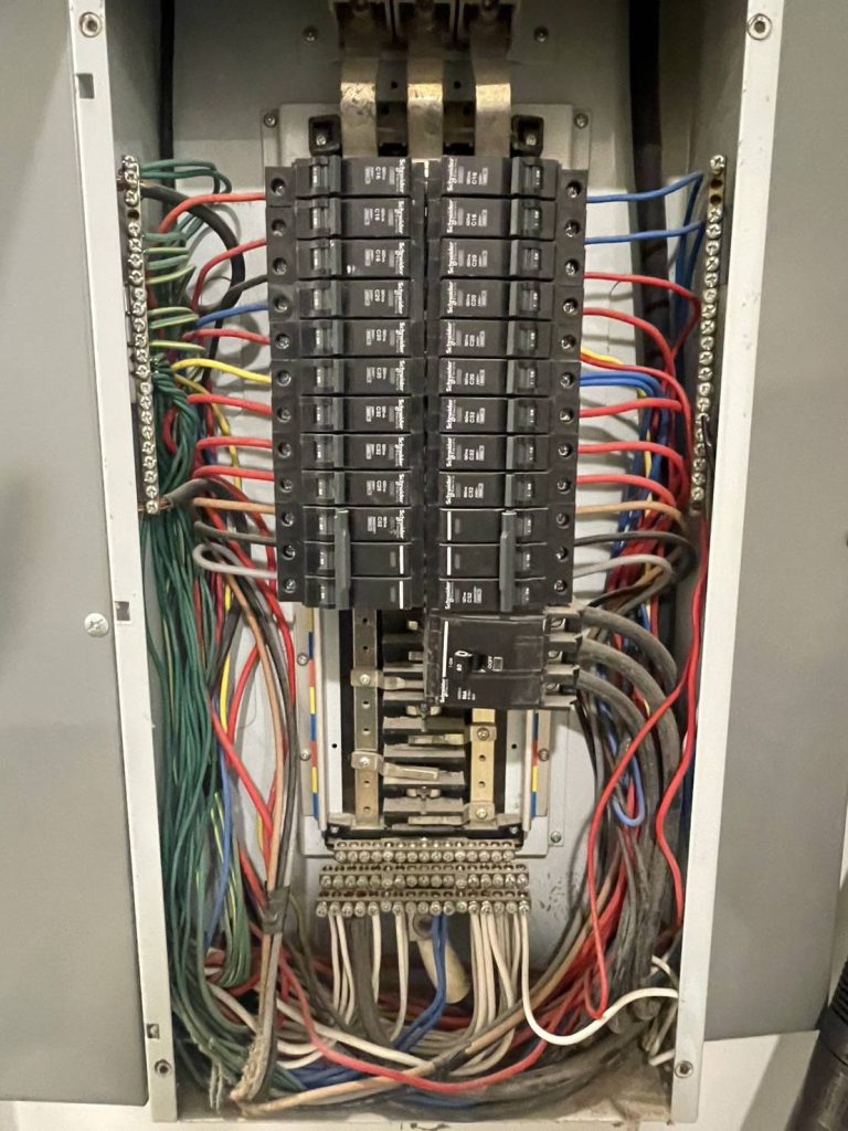 ตู้โหลดเซ็นเตอร์