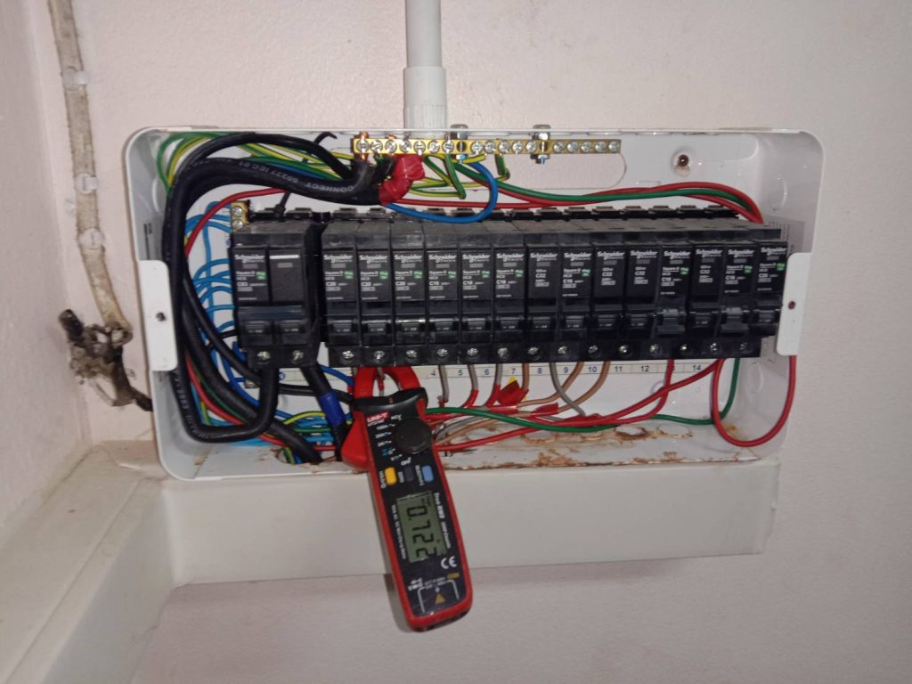 ตรวจเช็กตู้คอนซูมเมอร์