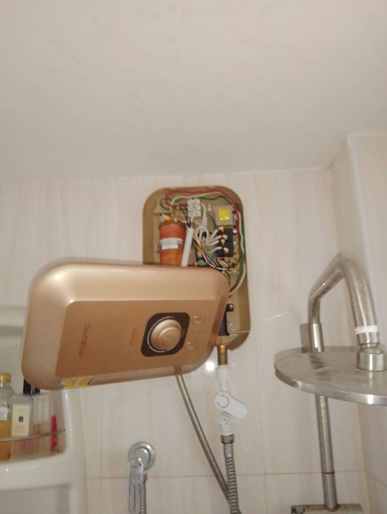 ตรวจเช็กเครื่องทำน้ำอุ่น