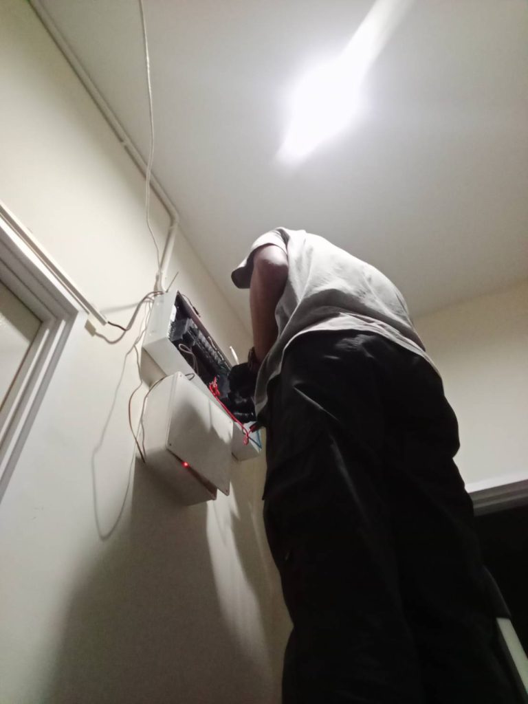 ตู้คอนซูมเมอร์ยูนิต