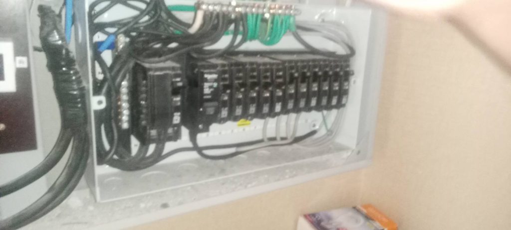 เบรกเกอร์ในตู้คอนซูมเมอร์