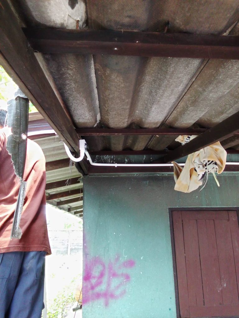 เดินท่อร้อยสาย